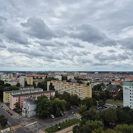 Hanza Tower 13 Floor Апартаменты *